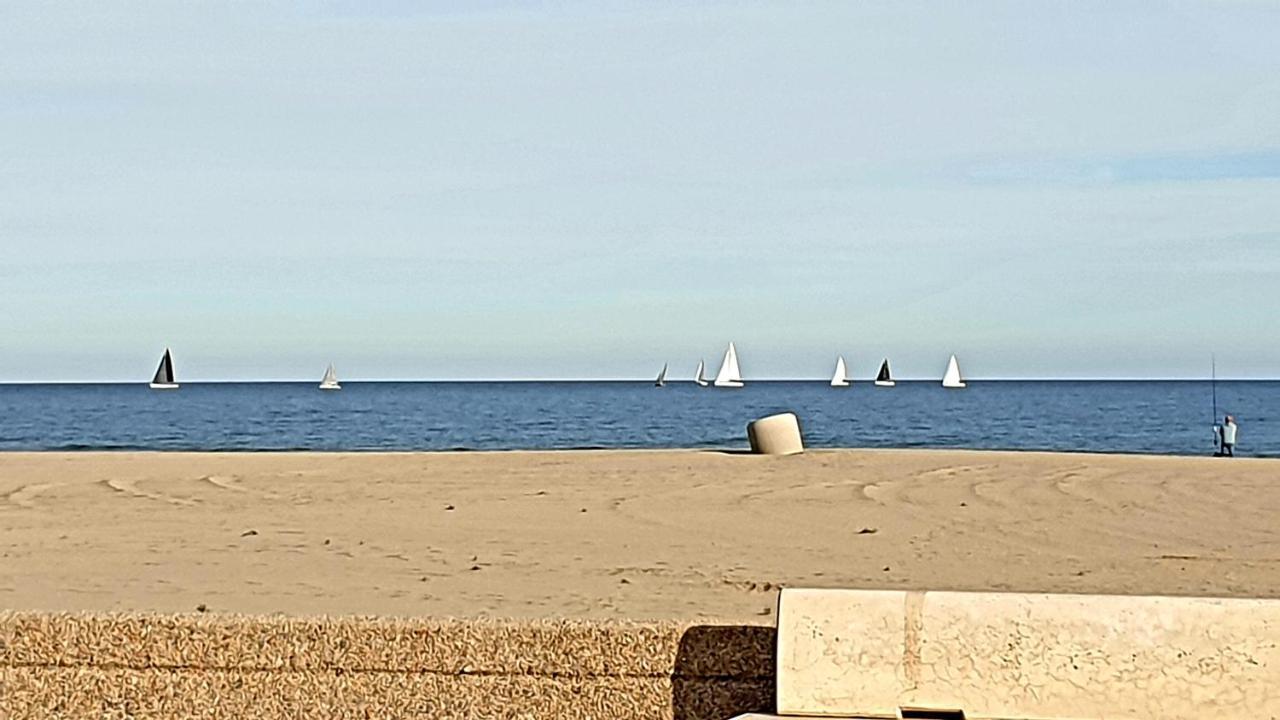 Studio Cozy En Bord De Plage Avec Vue Mer Canet-en-Roussillon Exterior foto